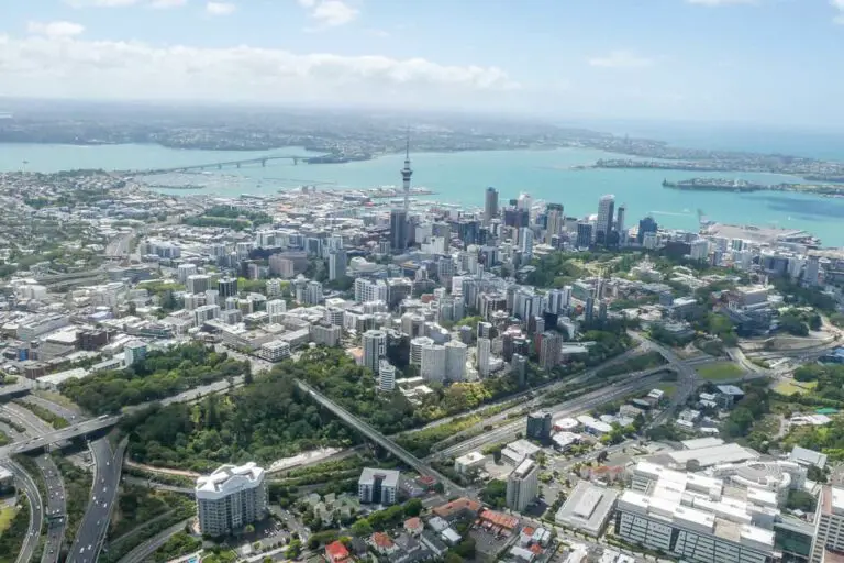 Good And Bad Suburbs of Auckland + Areas To Avoid