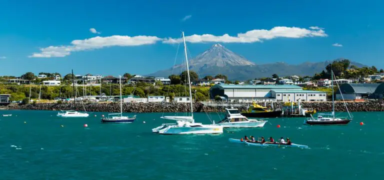 The Most Beautiful Places To Live in New Zealand [2024]