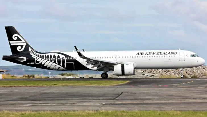 flight time to new zealand from south africa